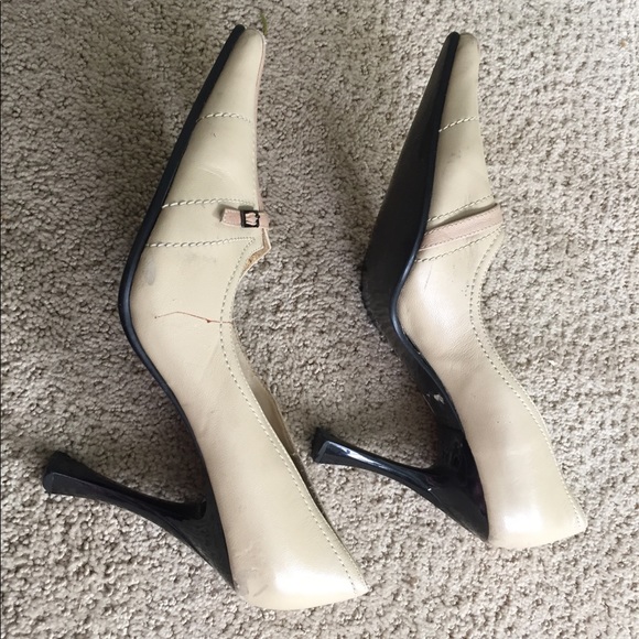Tan pointy heels NYLA - Picture 1 of 3